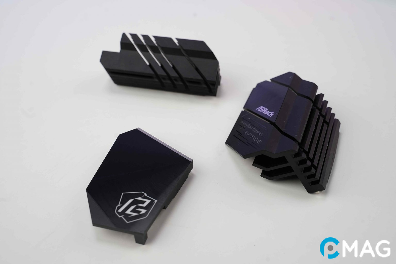 danh-gia-asrock-z690-pg-riptide-7 Thiết kế mạch VRM